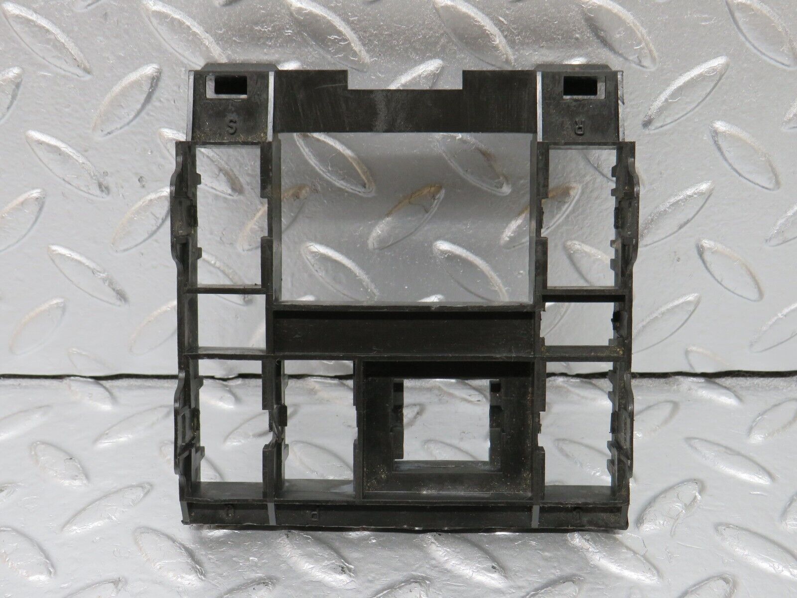 34075 Mercedes-Benz W124 260E Centre Console Switch Frame 1248210171