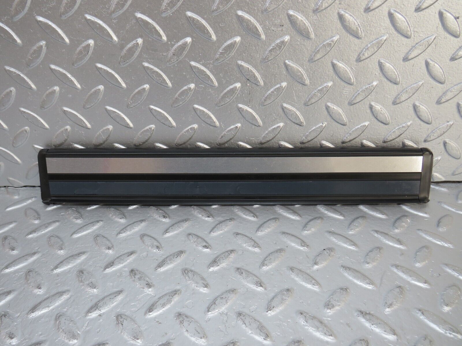 33251 Mercedes-Benz W202 C180 Rear Door Sill Trim 2026800335