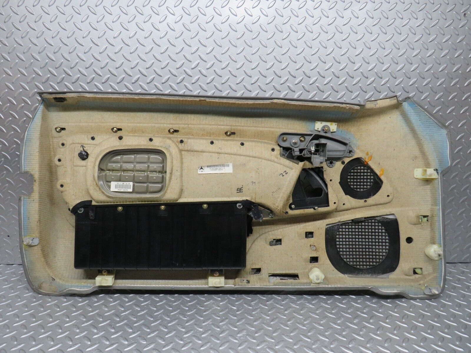 39513 Mercedes-Benz R129 320SL Coupe Door Card Grey Right Side