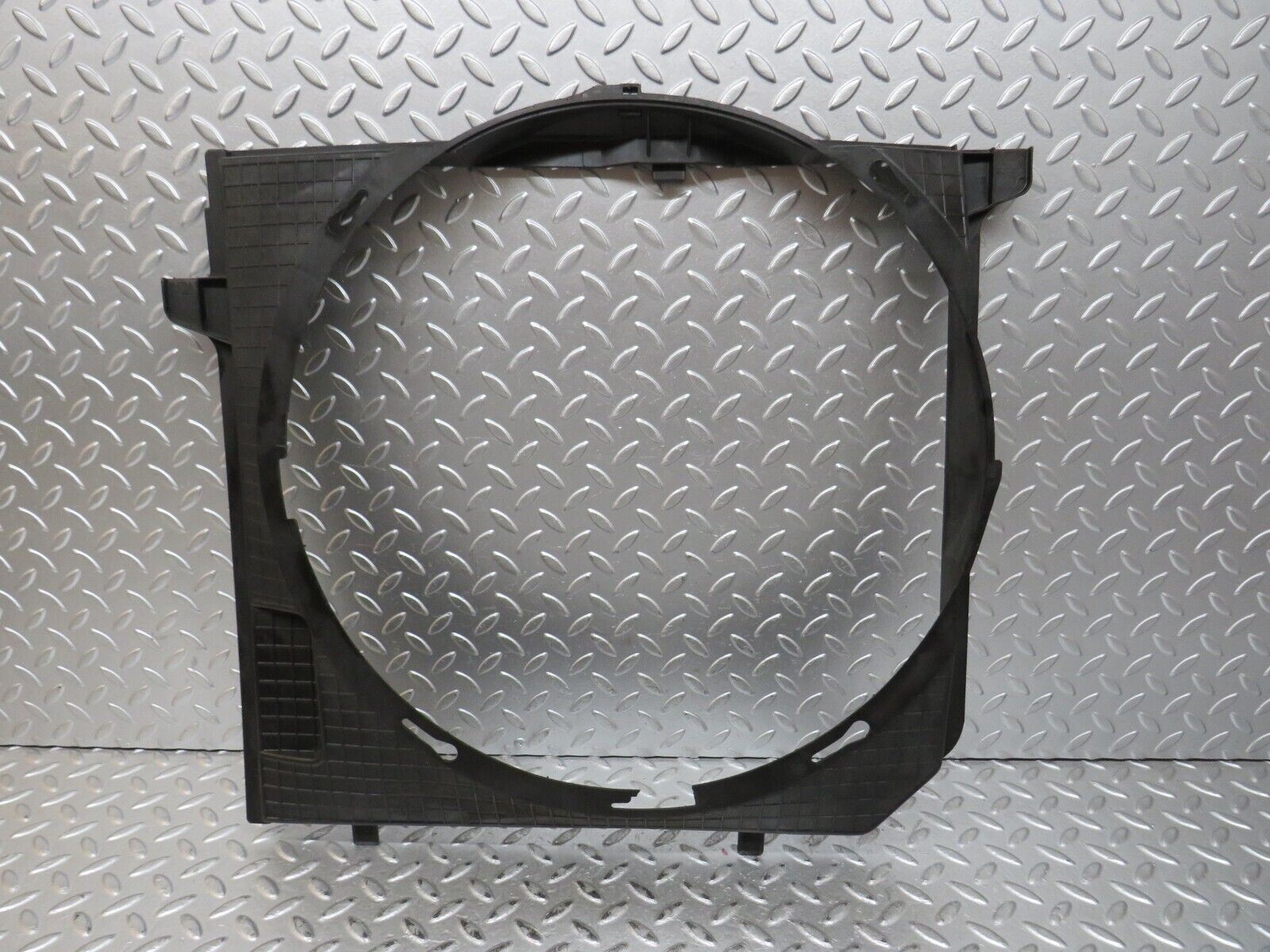 28932 Mercedes-Benz C124 320CE Radiator Fan Shroud Fan Cover  1245000755