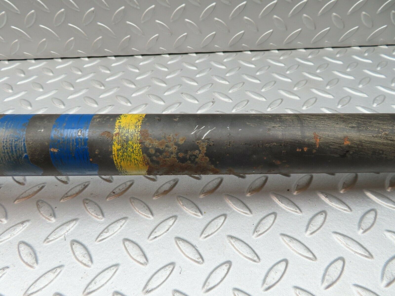 4095 Mercedes-Benz S123 200T Wagon Cardan Shaft Drive Shaft