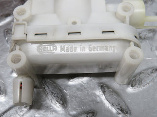 W201 Baby Benz door lock vacuum actuator front right used OEM