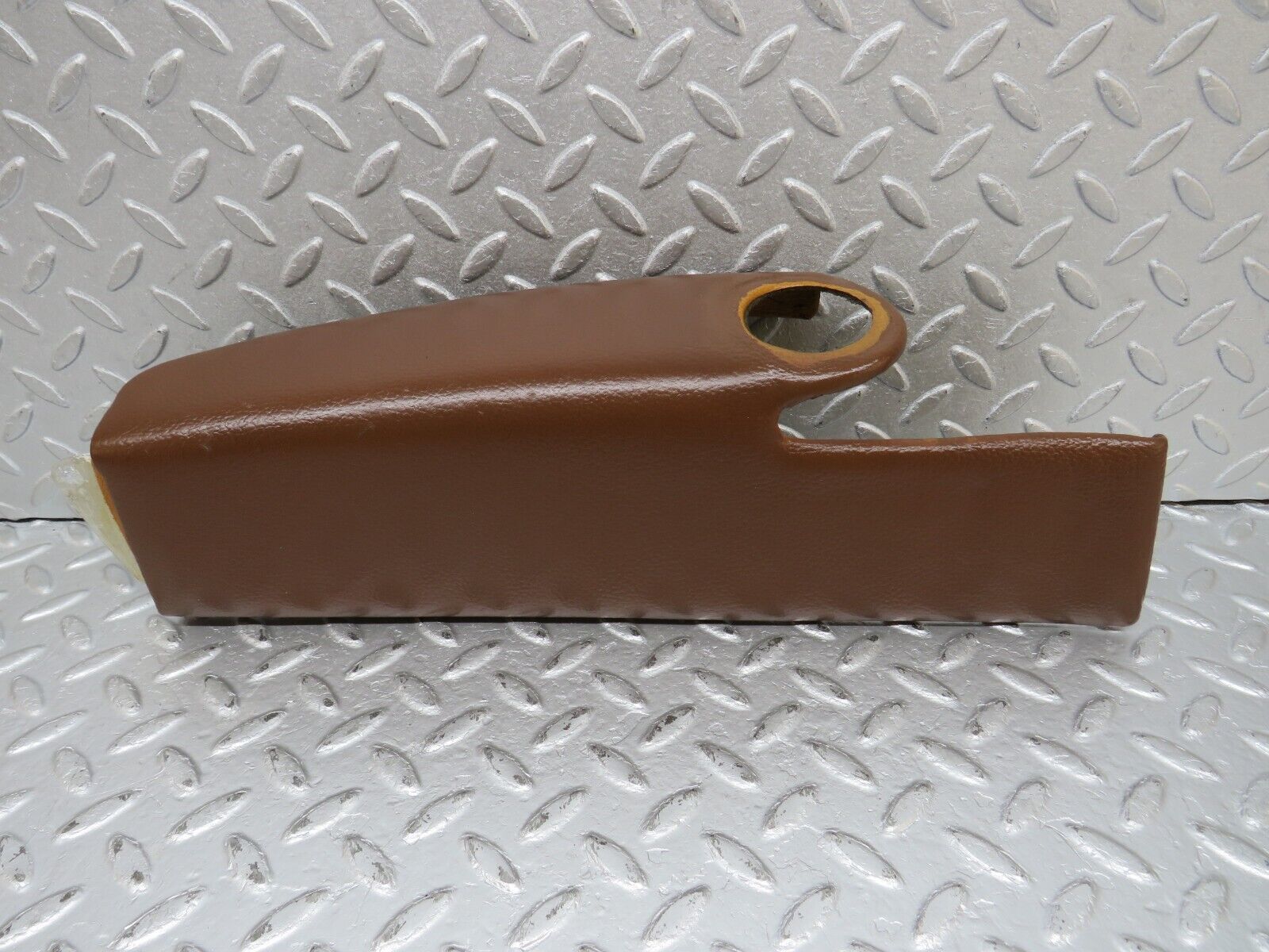 39954 Mercedes-Benz R107 350SL Front Seat Right Cover Brown