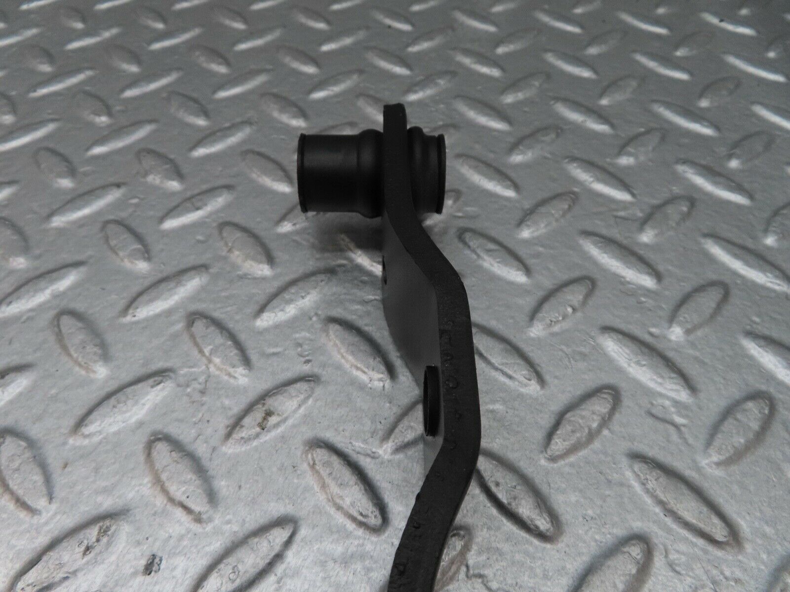 18077 Mercedes-Benz W123 200 Brake Pedal