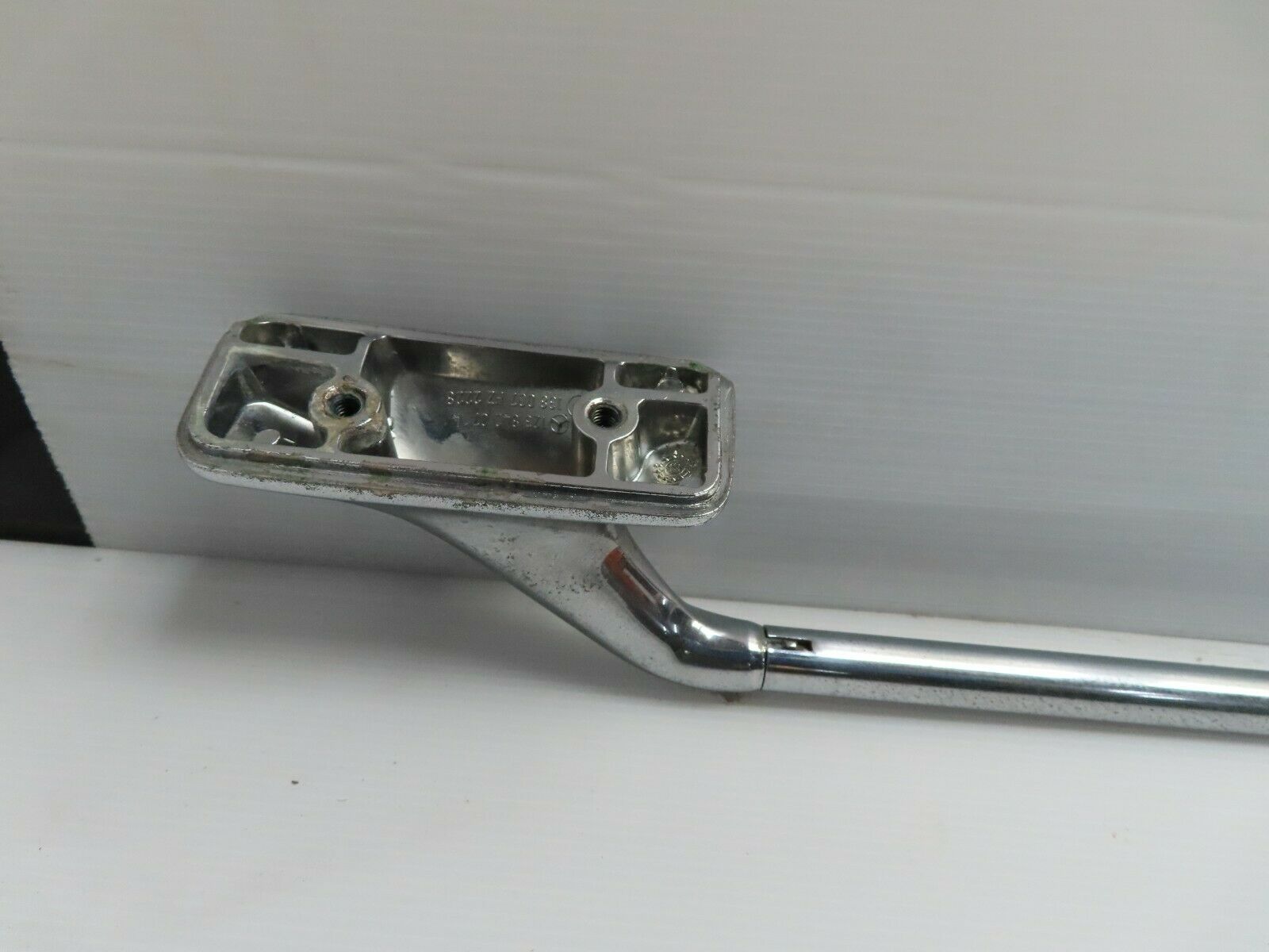 7784 Mercedes-Benz S123 230TE Wagon Roof Bar Roof Rack Chrome Left 1238420914