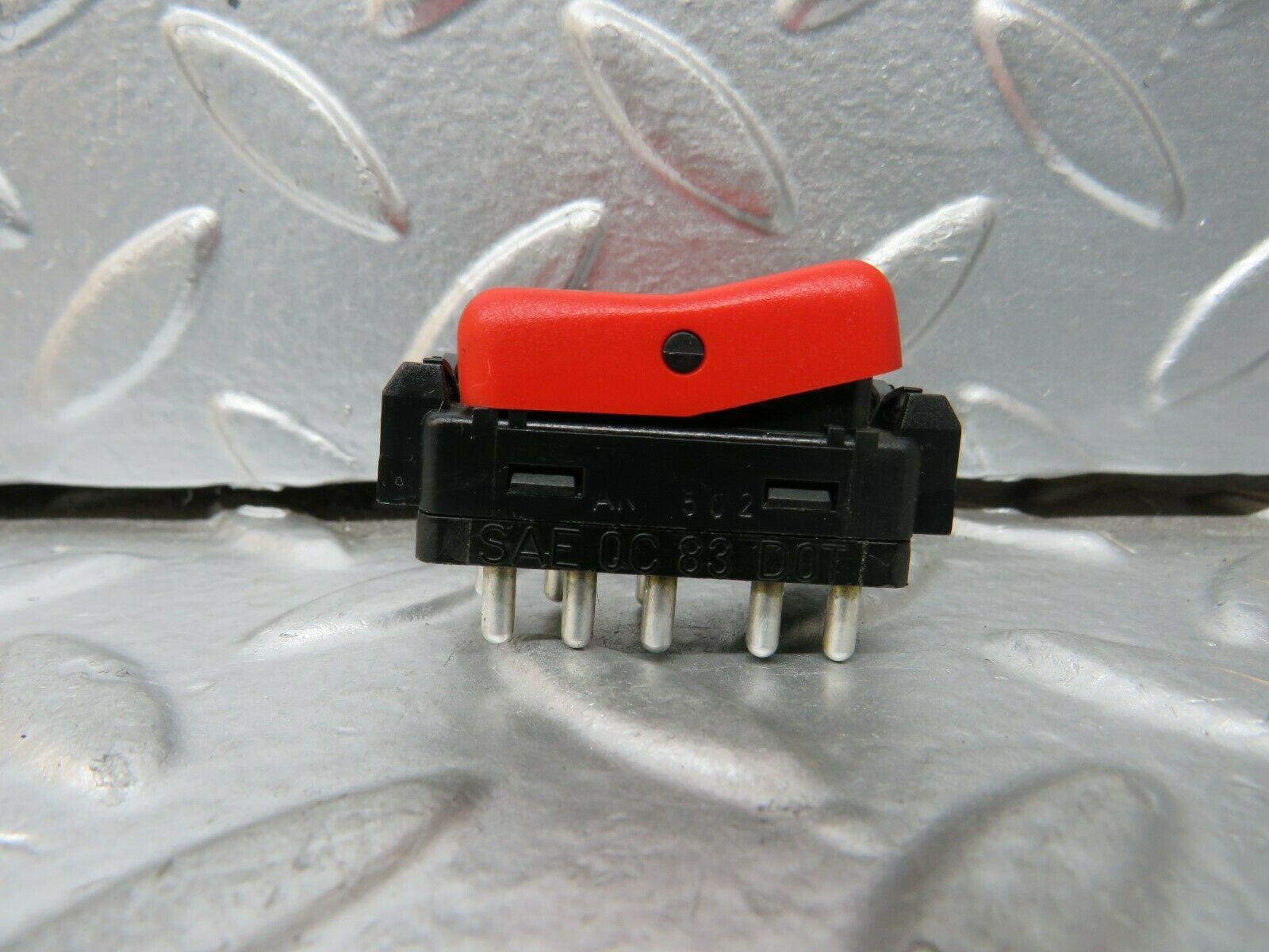 24294 Mercedes-Benz S124 220TE Wagon Hazard Warning Light Switch 1248200110