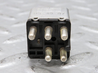 27196 Mercedes-Benz W123 280E Multi Purpose Relay 0015420219
