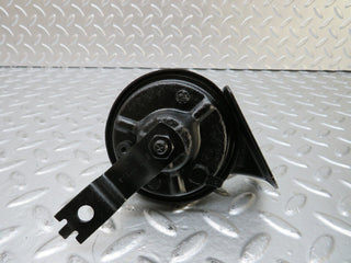 25288 Mercedes-Benz W201 190D Horn