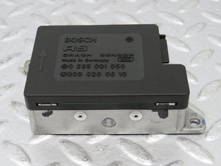 33717 Mercedes-Benz W201 190E 2.0L Crash Sensor 0038200610 0285001050