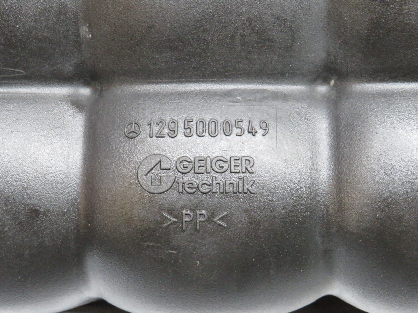 39413 Mercedes-Benz R129 320SL Coupe Coolant Reservoir Tank 1295000549 1245000406