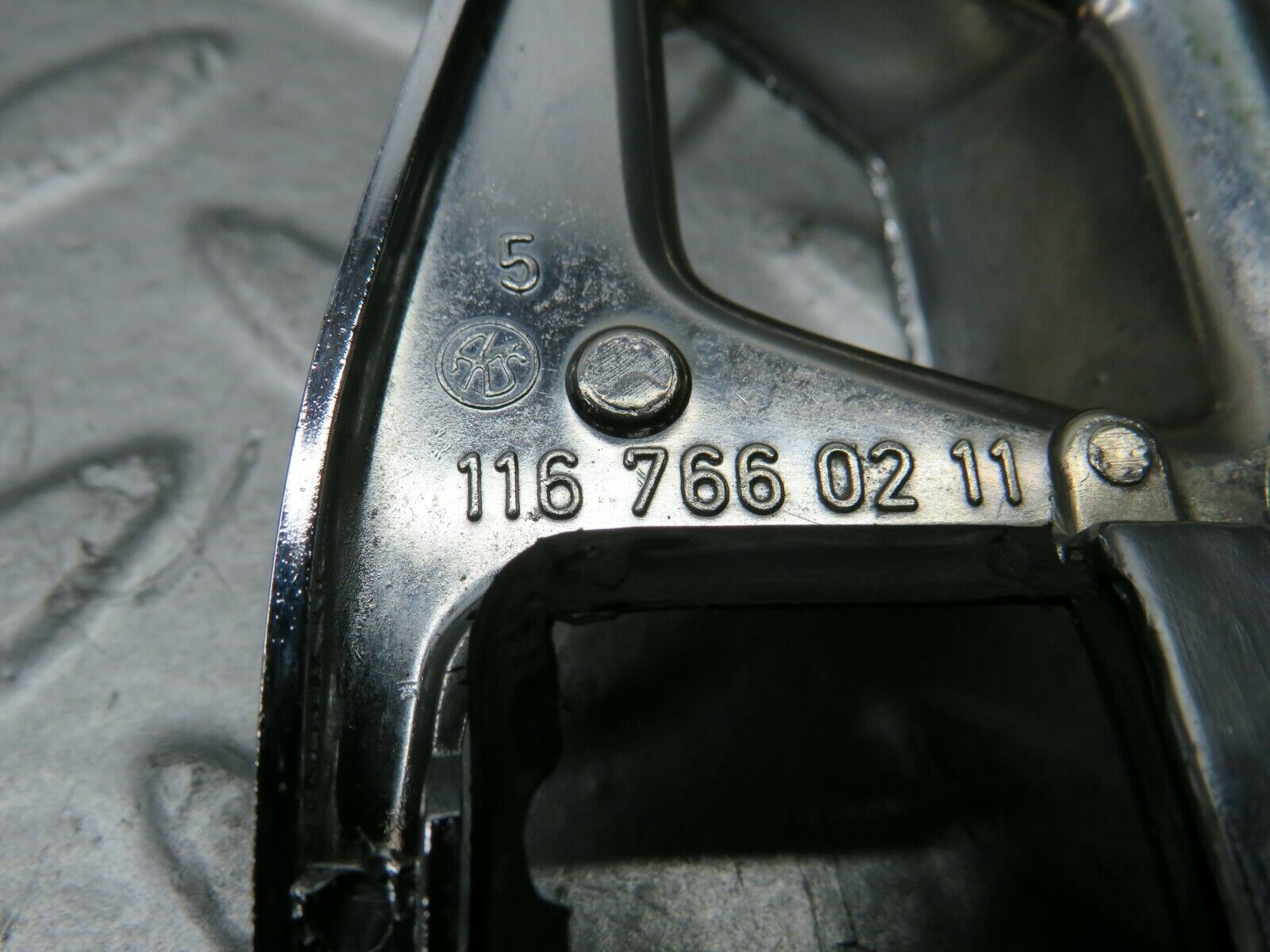 21974 Mercedes-Benz S123 280TE Rear Right Door Handle Surround 1167660211