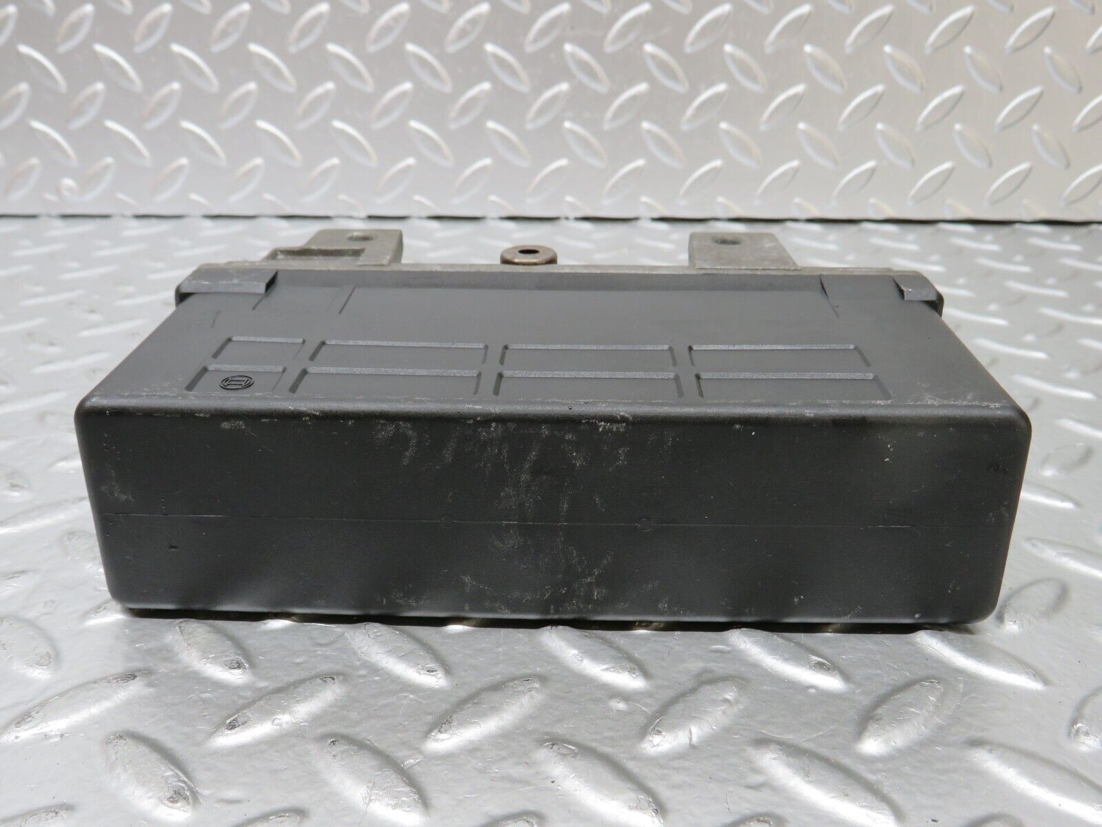 25220 Mercedes-Benz W201 190D ABS Control Unit Bosch 0055452132