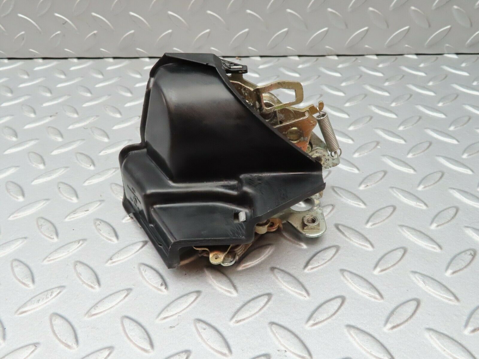 4314 Mercedes-Benz W123 230E Rear Left Door Lock Mechanism
