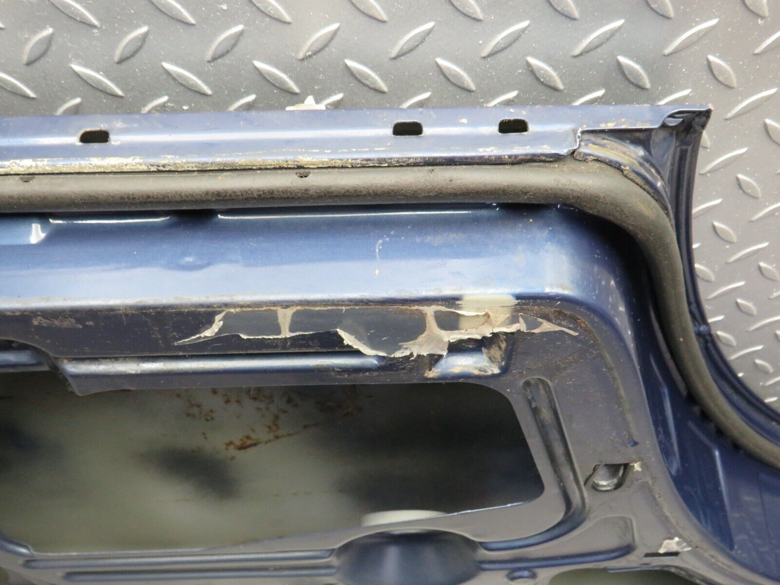 31413 Mercedes-Benz S124 220TE Wagon Rear Left Door