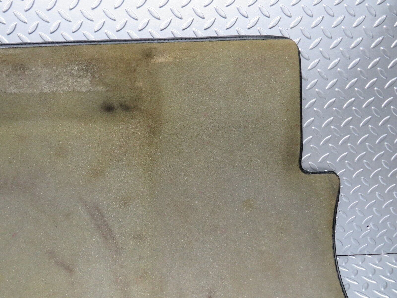 30318 Mercedes-Benz W124 230E Trunk Boot Floor Carpet
