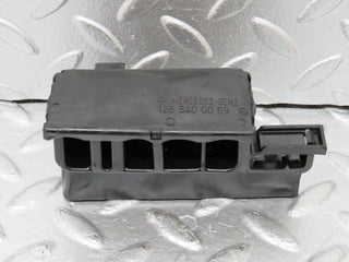 34423 Mercedes-Benz C126 380SEC Cable Wire Distributor Connector 1040030407