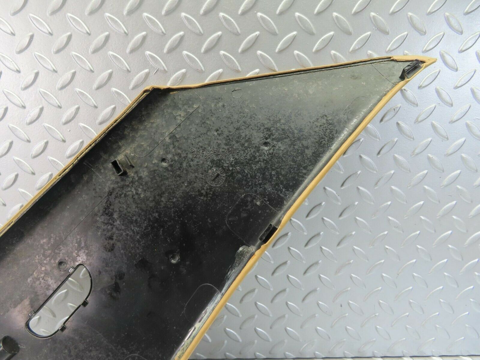 10781 Mercedes-Benz W123 230E C Pillar Cover Panel Right Palomino 1236900425