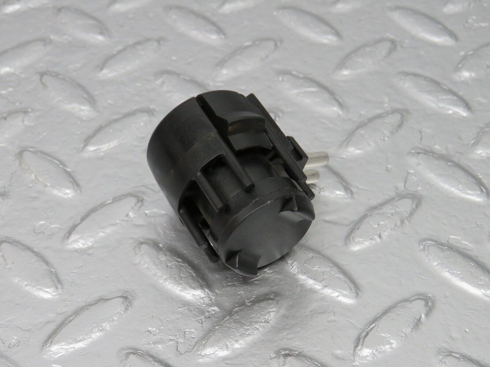40683 Mercedes-Benz W123 300D Kick Down Switch 0015456314