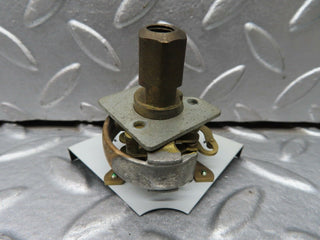 18346 Mercedes-Benz W115 Oil Pressure Gauge