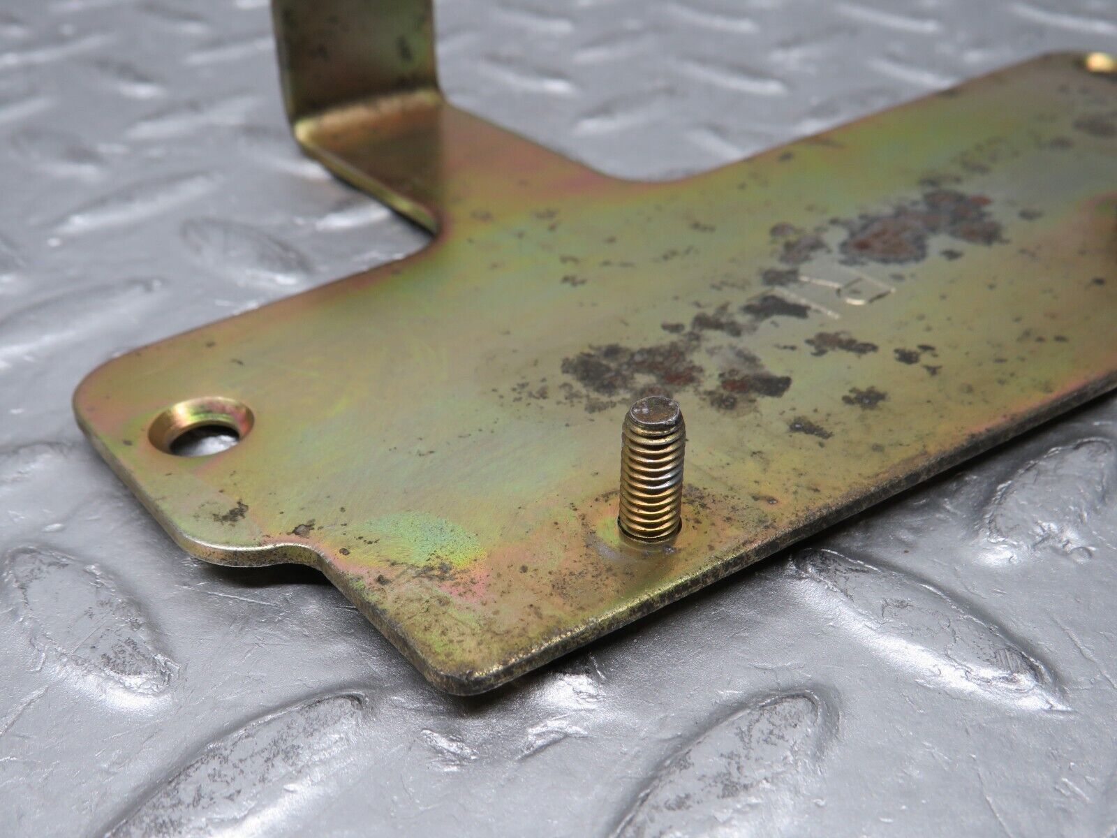 37780 Mercedes-Benz A124 320E Cabriolet Engine Control Unit Tray Bracket 1245404973