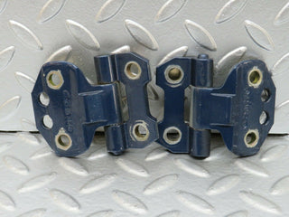 24394 Mercedes-Benz S124 220TE Wagon Door Hinge Right Side