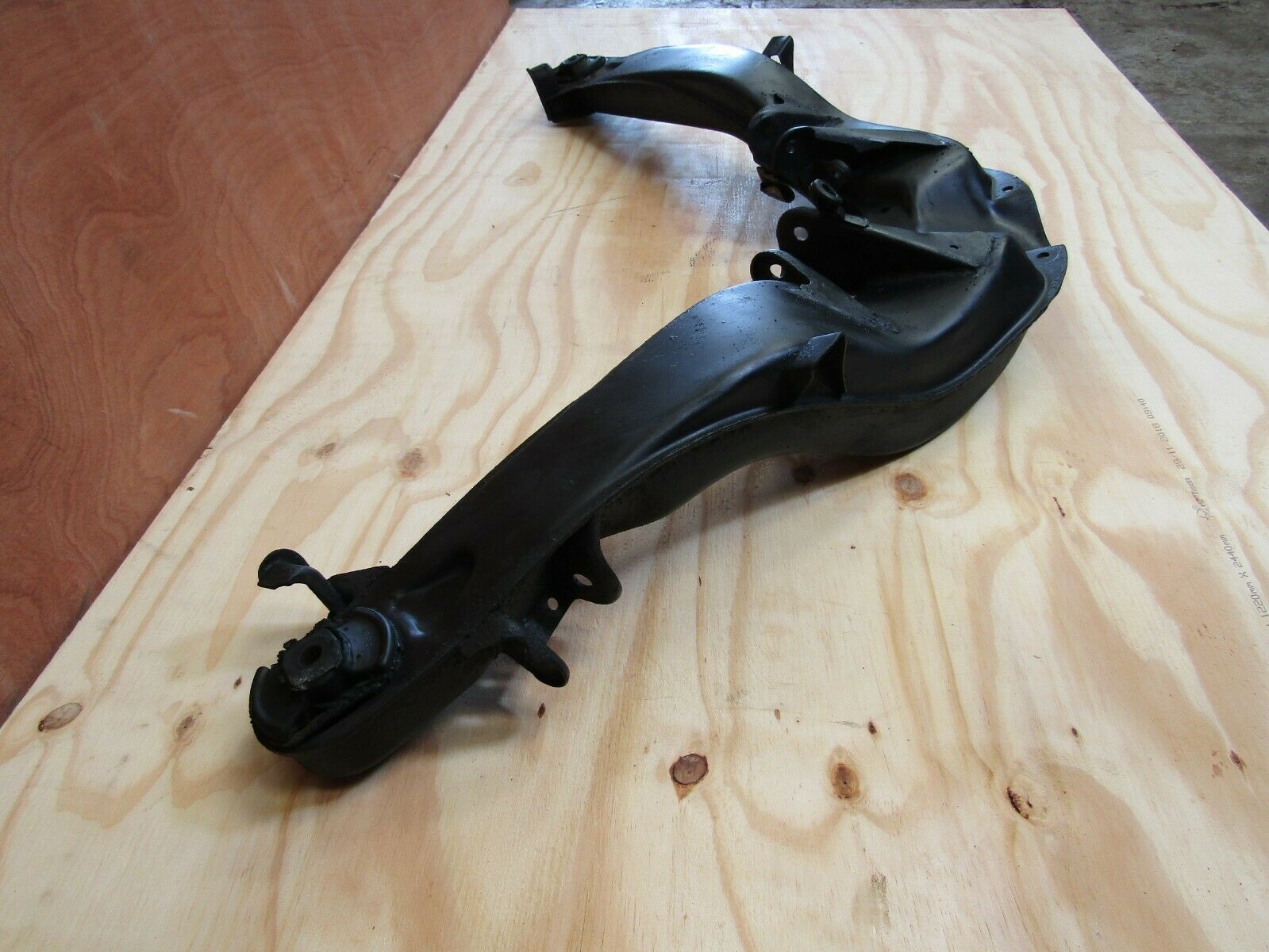 1272 Mercedes-Benz W123 230E  Subframe Assembly