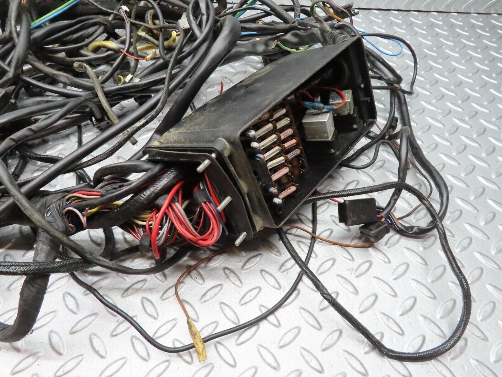 14501 Mercedes-Benz W116 350SE Engine Chassis Body Wire Wiring Harness