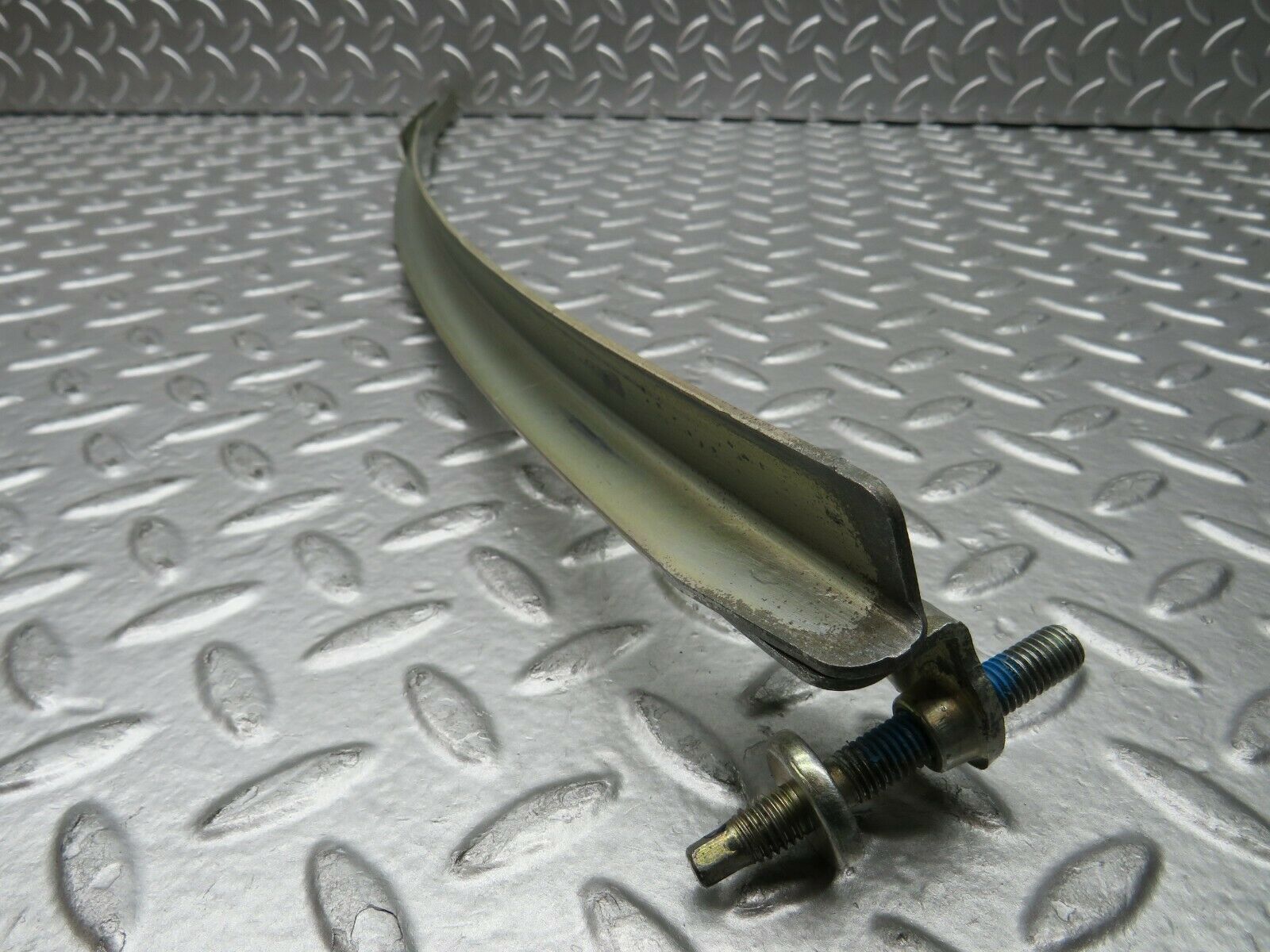 22534 Mercedes-Benz C124 E220 Coupe Left Door Window Channel