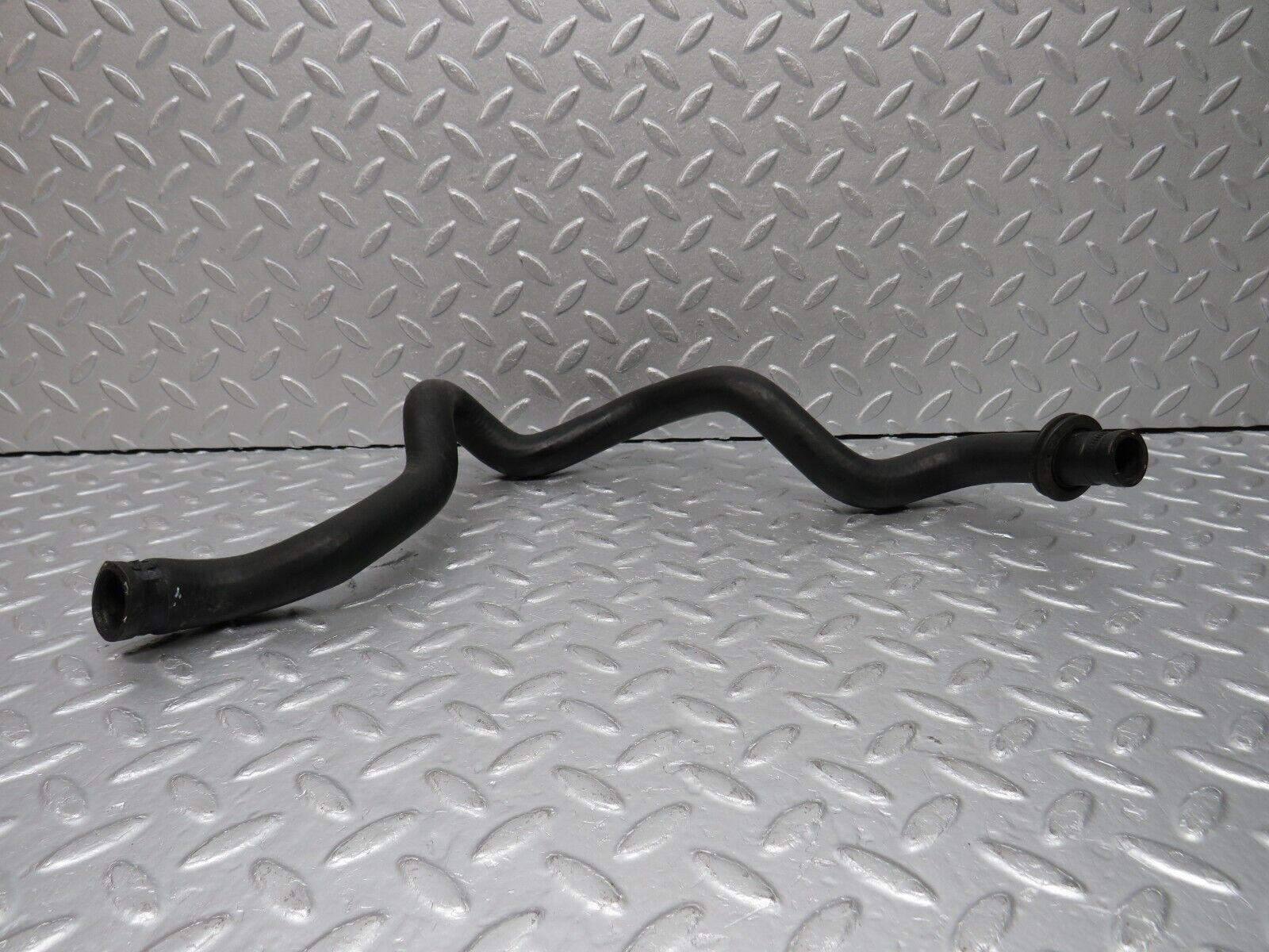38561 Mercedes-Benz R129 280SL Coupe Coolant Hose Pipe 1298324494