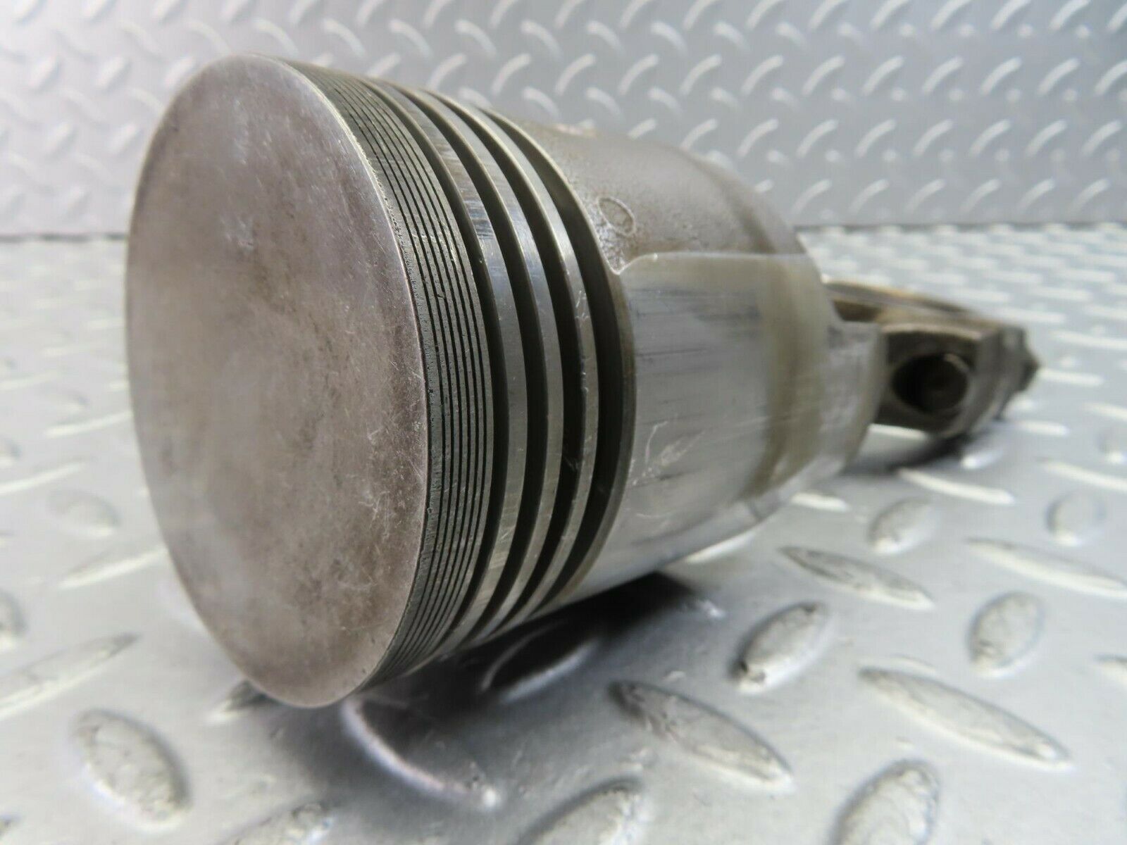 10201 Mercedes-Benz W111 220SE Piston With Connecting Rod 79.98 mm