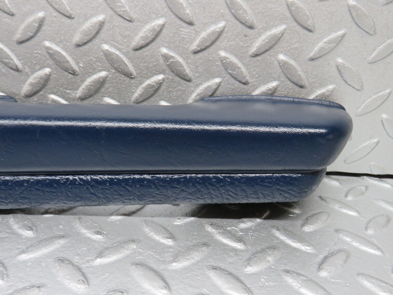 39077 Mercedes-Benz R107 500SL Coupe Interior Door Handle Right Blue