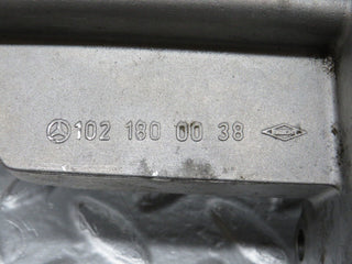 29412 Mercedes-Benz W124 230E Oil Filter Housing 1021800038