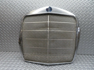 12937 Mercedes-Benz W111 220SE Bonnet Grill Chrome