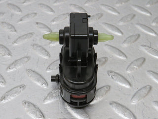 34901 Mercedes-Benz W210 320E Heater Box Vacuum Actuator 9449149102