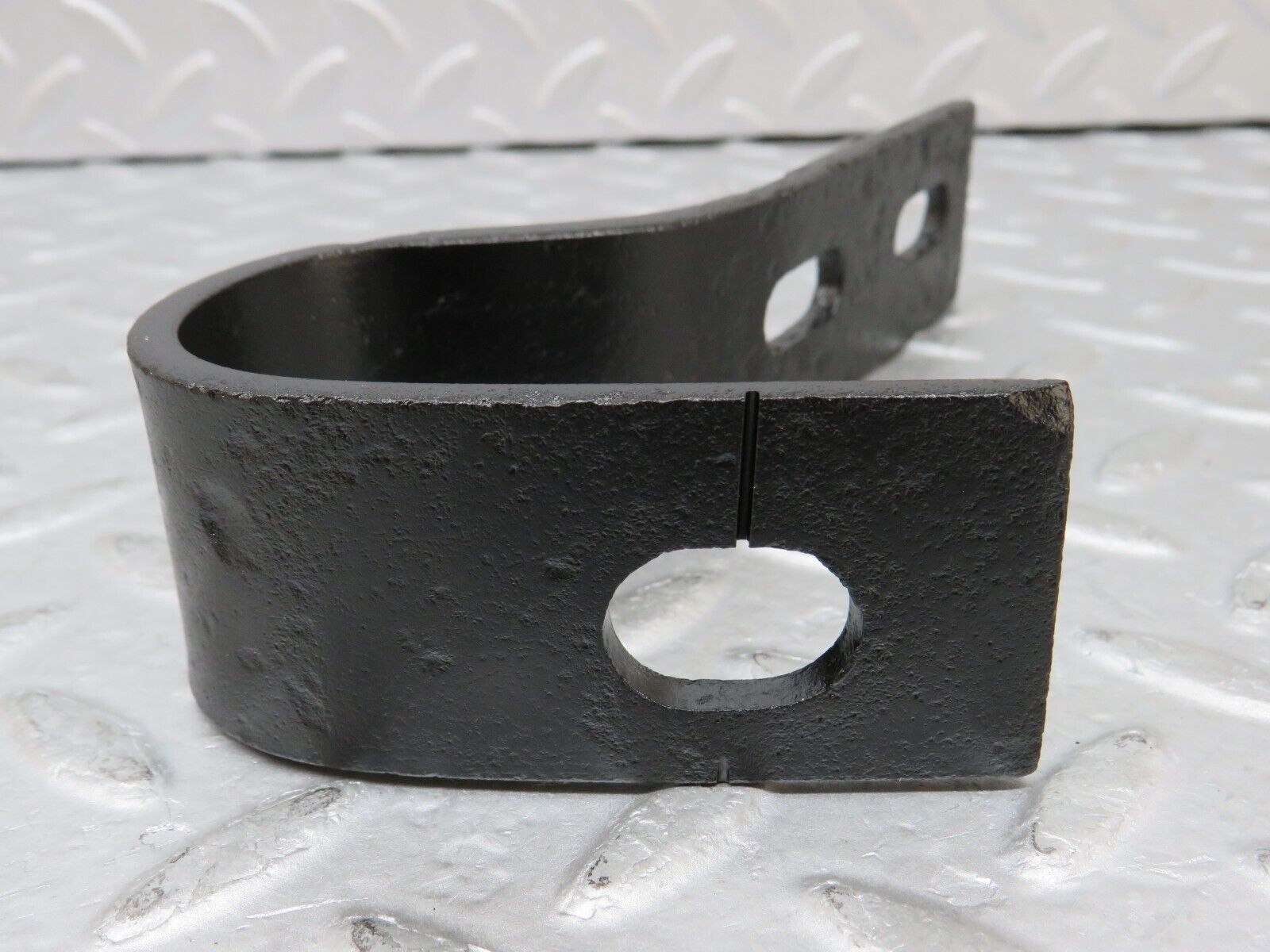 35709 Mercedes-Benz W108 Front Bumper Bracket Left Side
