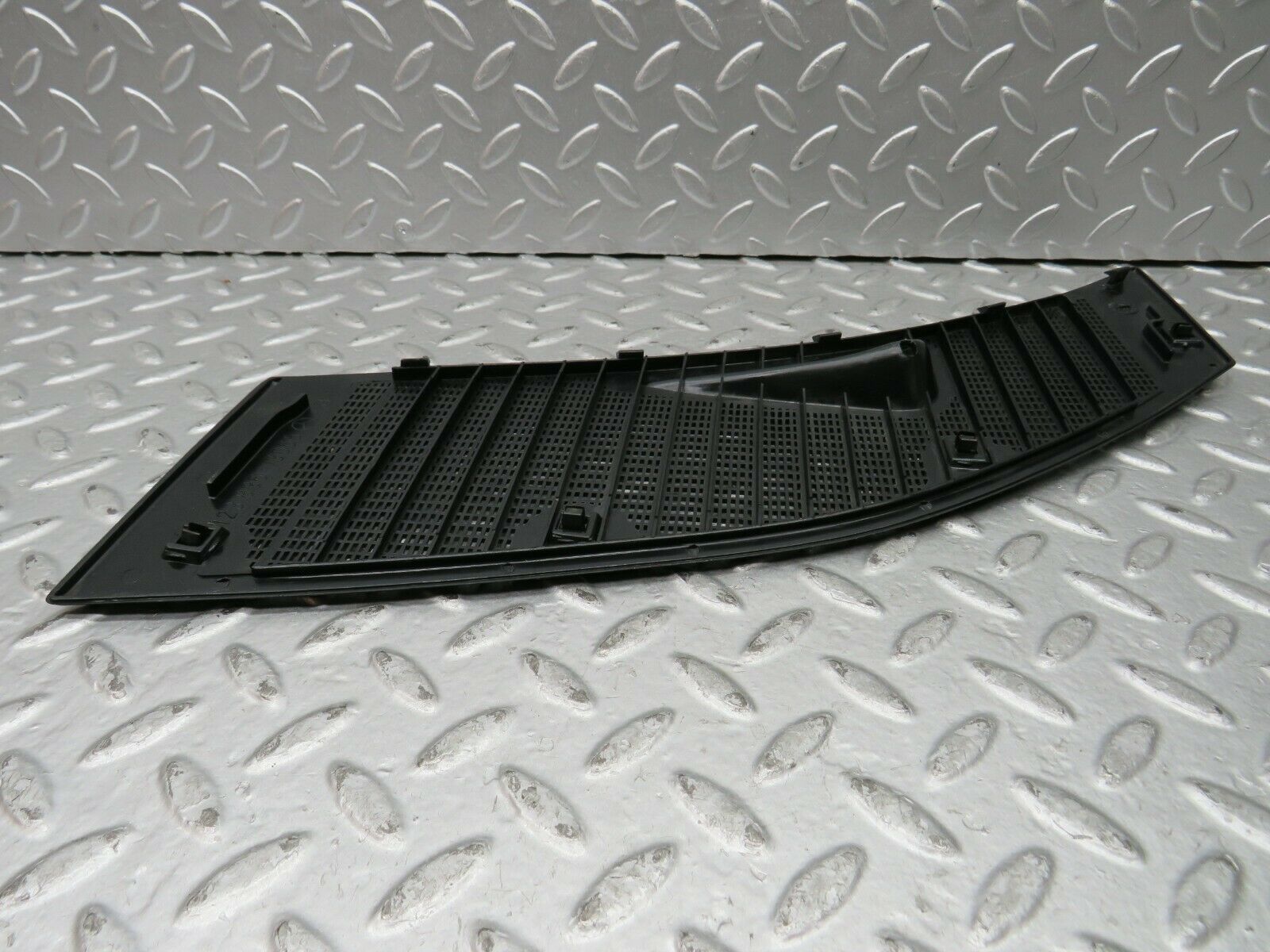 22058 Mercedes-Benz S123 280TE Wagon Air Intake Grill Right Side 1238363065