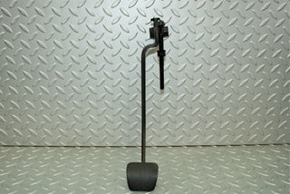 3169 Mercedes-Benz W115 220D Clutch Pedal LHD