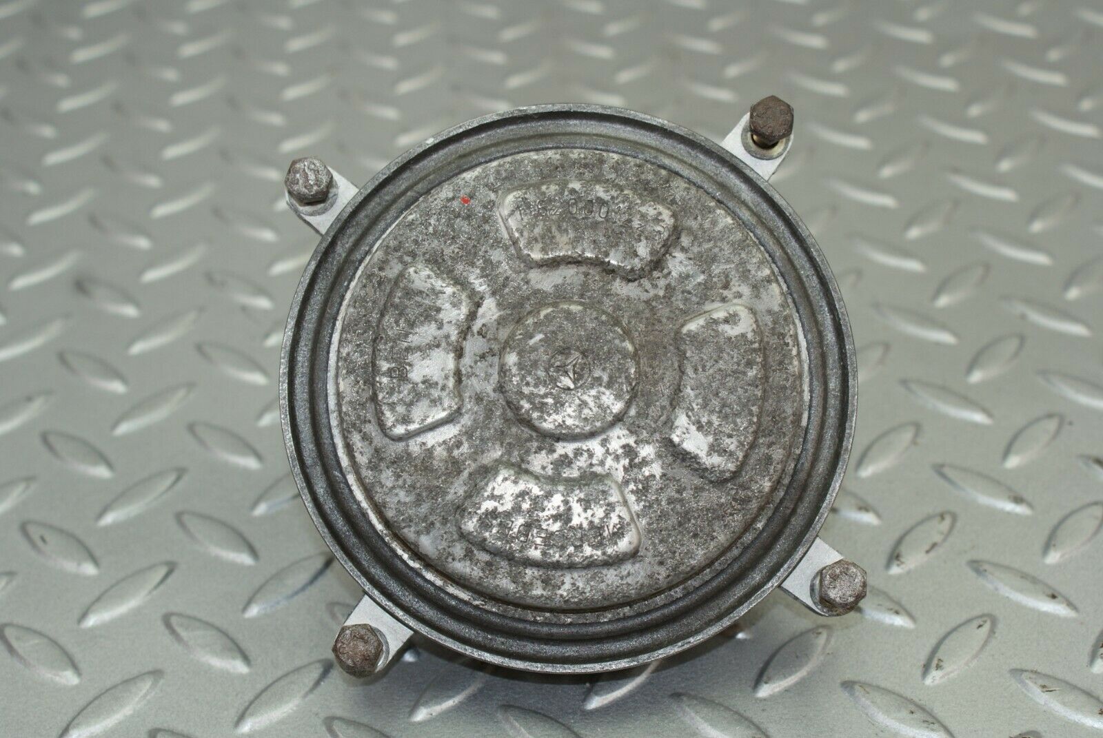 2549 Mercedes-Benz W116 350SE Engine Cooling Fan Clutch 11620001223