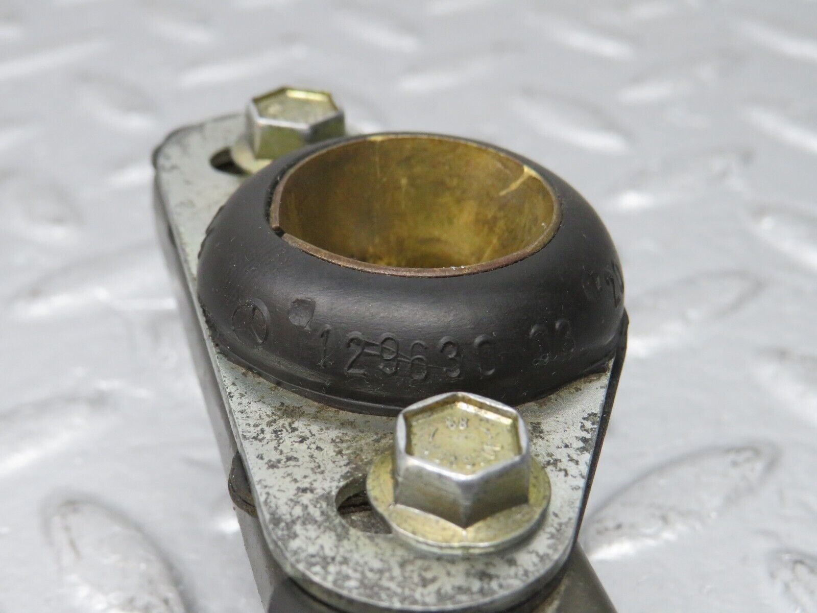 39723 Mercedes-Benz R129 320SL Coupe Roof Lock Latch 1296300320