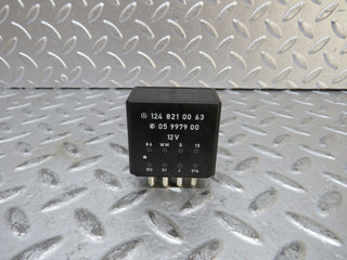 27546 Mercedes-Benz S124 300TE Wagon Rear Windscreen Wiper Relay 1248210063