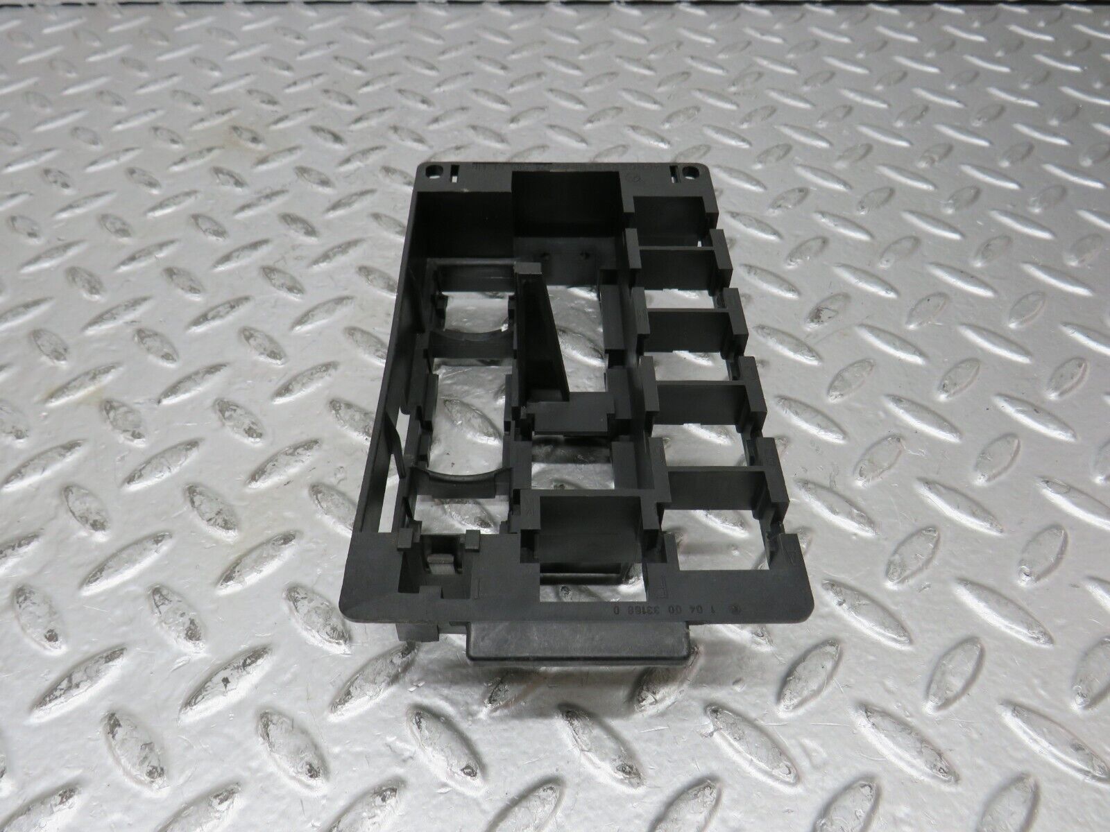 27589 Mercedes-Benz S124 300TE Wagon Fuse Relay Holder Bracket 1245450140