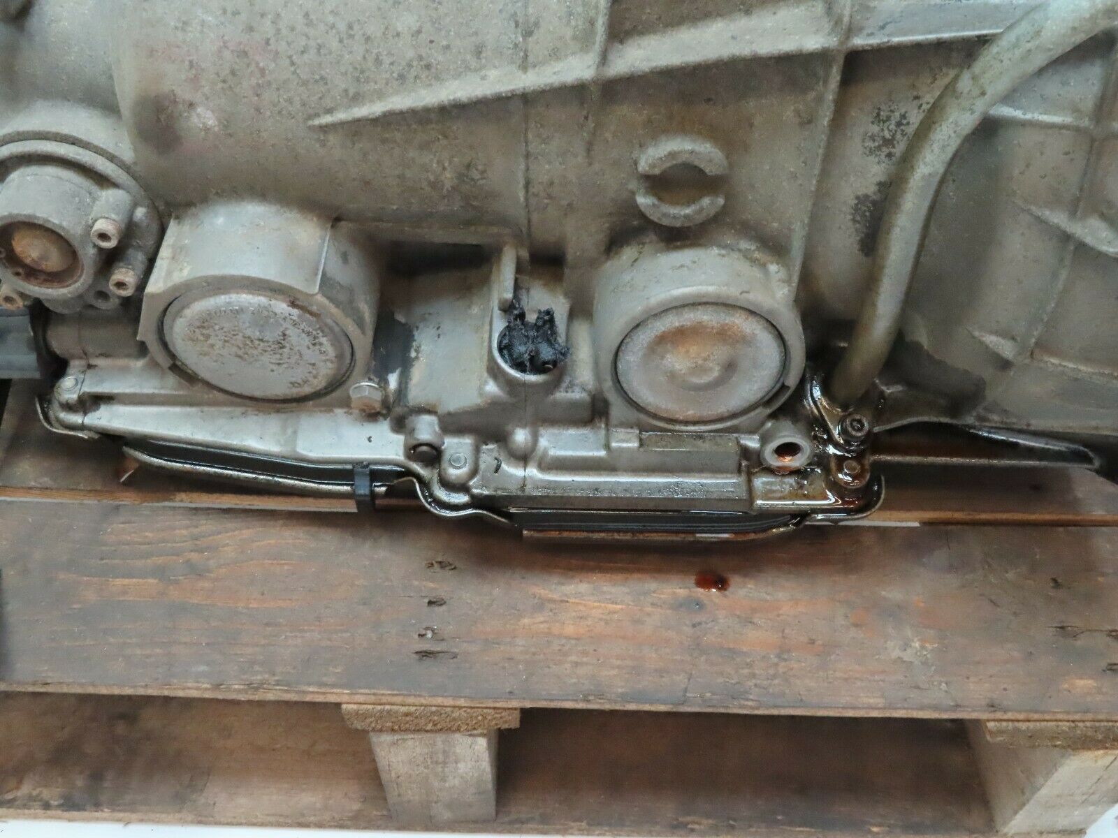 4098 Mercedes-Benz S123 200T Wagon Automatic Gearbox 722.406 1232711801