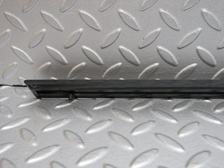 40638 Mercedes-Benz W123 300D Front Right Fender Wing Centre Moulding Trim