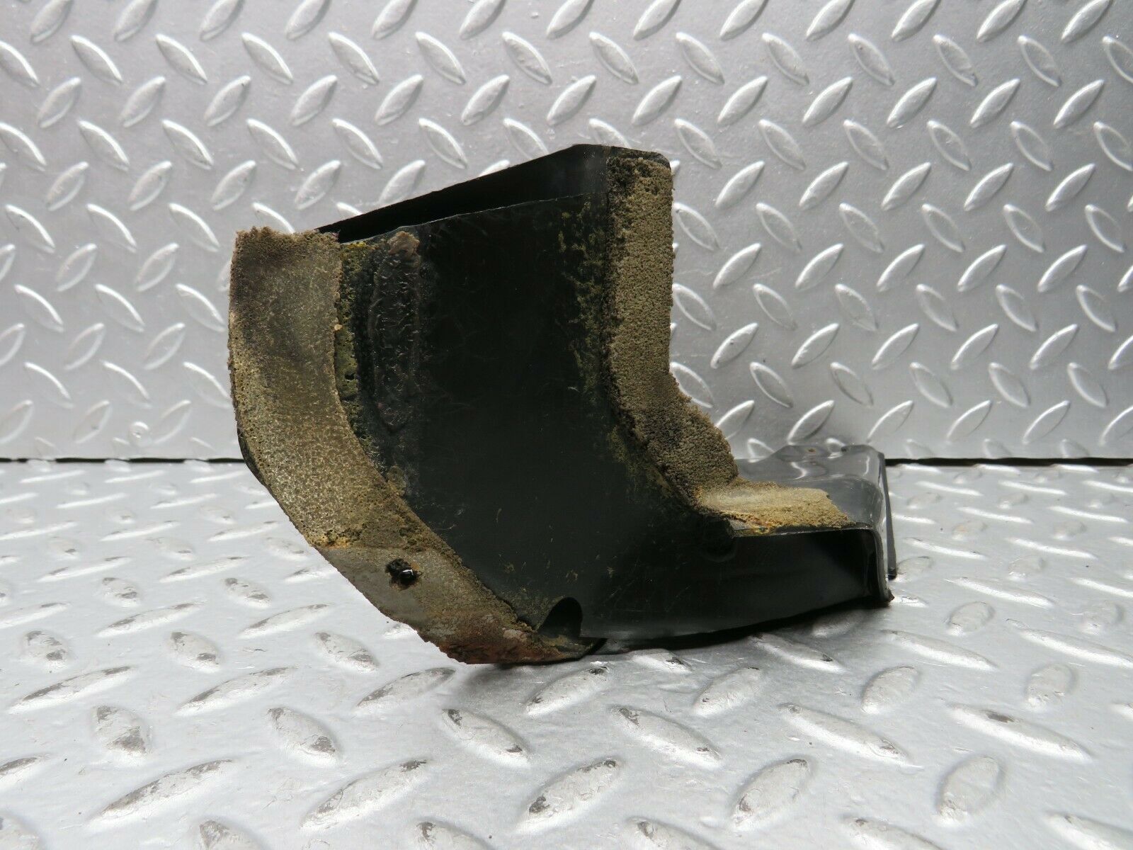 22237 Mercedes-Benz S123 280TE Wagon Water Drain Right Side 1238300428