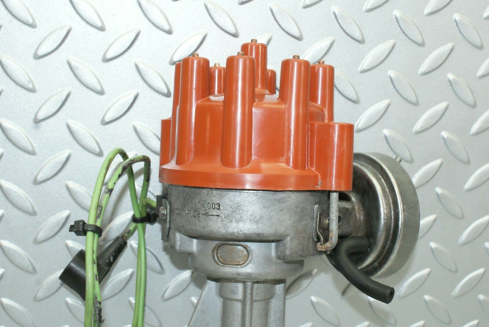 2615 Mercedes-Benz W116 350SE Ignition Distributor Bosch 0237404003