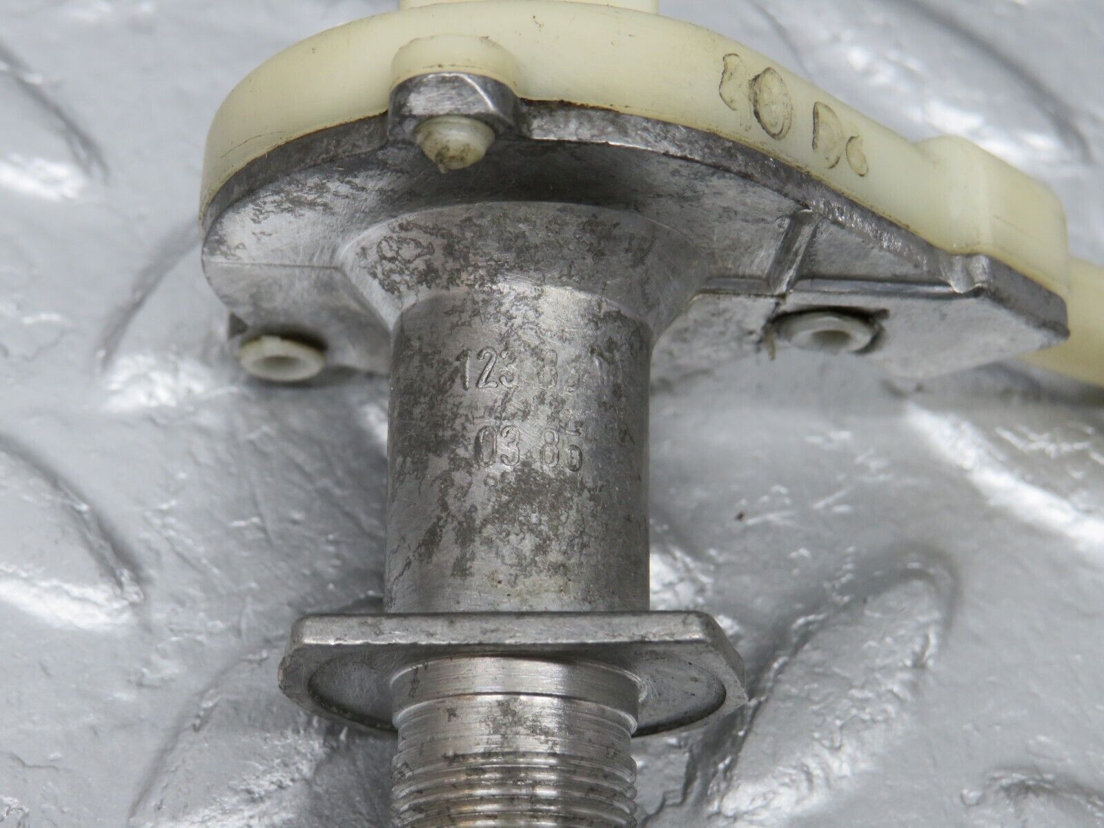 40676 Mercedes-Benz W123 300D Heater Regulator 1238300485 1238300385