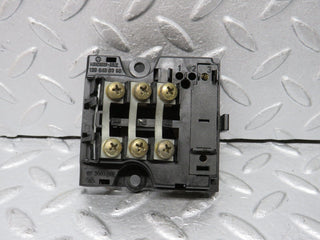 R129 SL fuse box used OEM