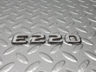 41302 Mercedes-Benz S124 E220 Wagon Trunk Badge Emblem