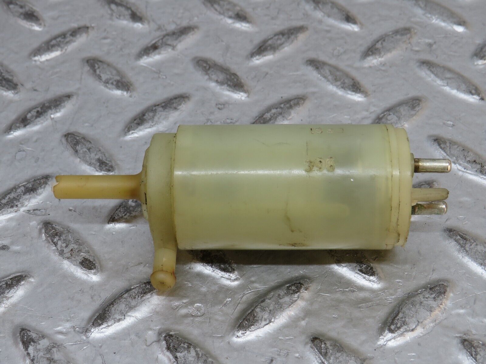 28484 Mercedes-Benz S123 240D Wagon Windscreen Washer Pump VDO 1238690121
