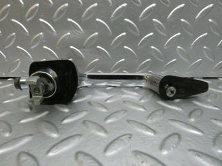 23714 Mercedes-Benz W114 280E Exterior Door Handle Front Right Key 1157600601